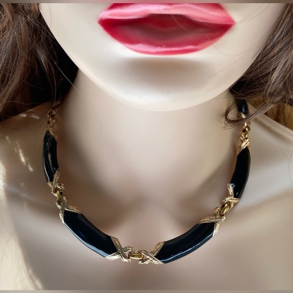 Sarah Coventry Black Enamel Gold Box Chain Choker Necklace - Picture 6 of 8